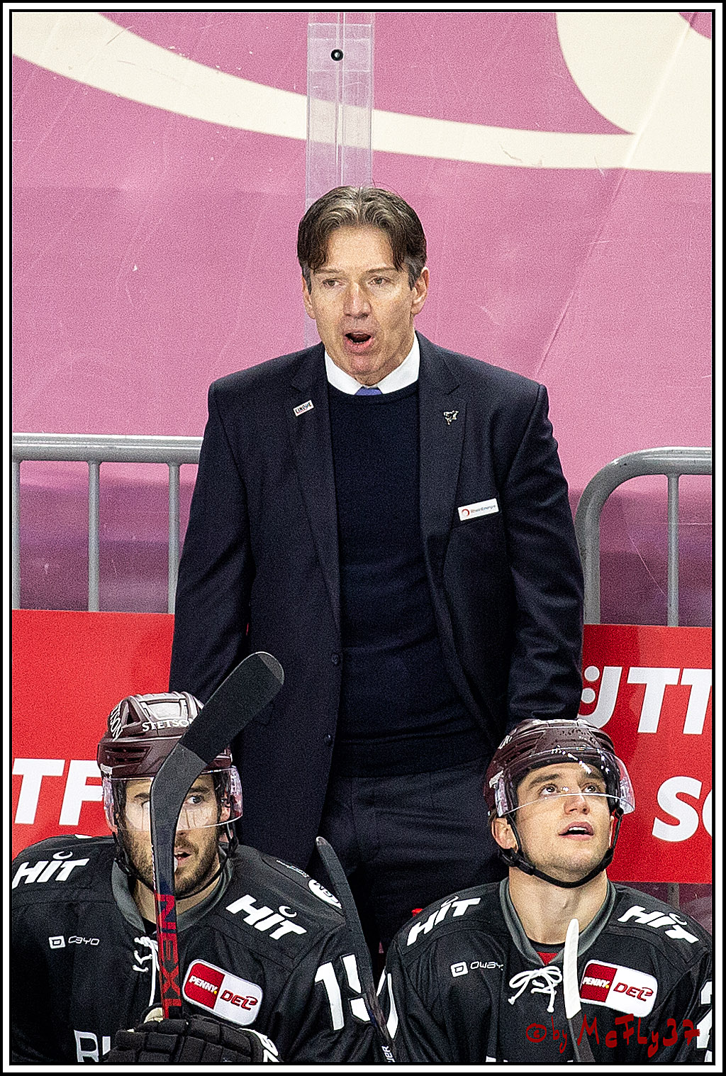 PENNY DEL;  Koelner Haie - Wolfsburg Grizzlys; Koeln, 17.03.2021